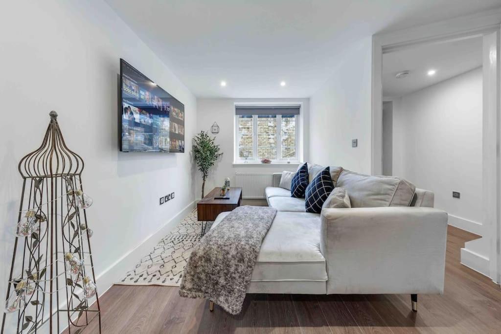 Holiday Home Sleep 8 Central London 9Elms المظهر الخارجي الصورة