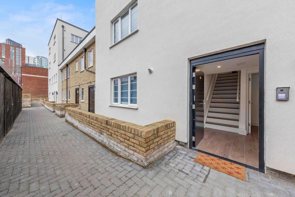 Holiday Home Sleep 8 Central London 9Elms المظهر الخارجي الصورة