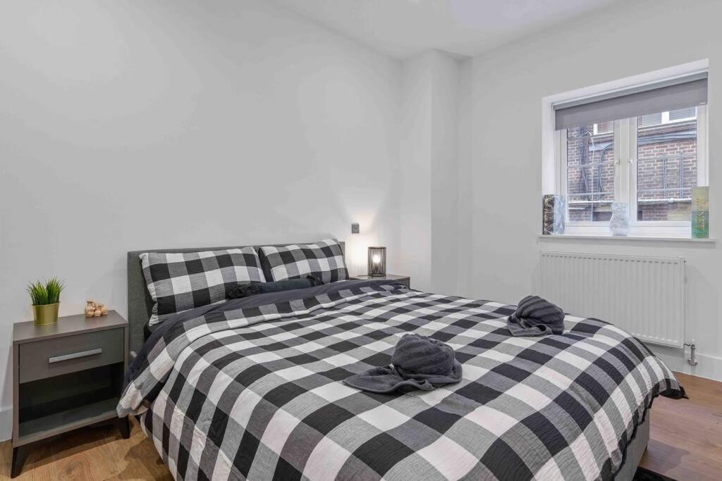 Holiday Home Sleep 8 Central London 9Elms المظهر الخارجي الصورة